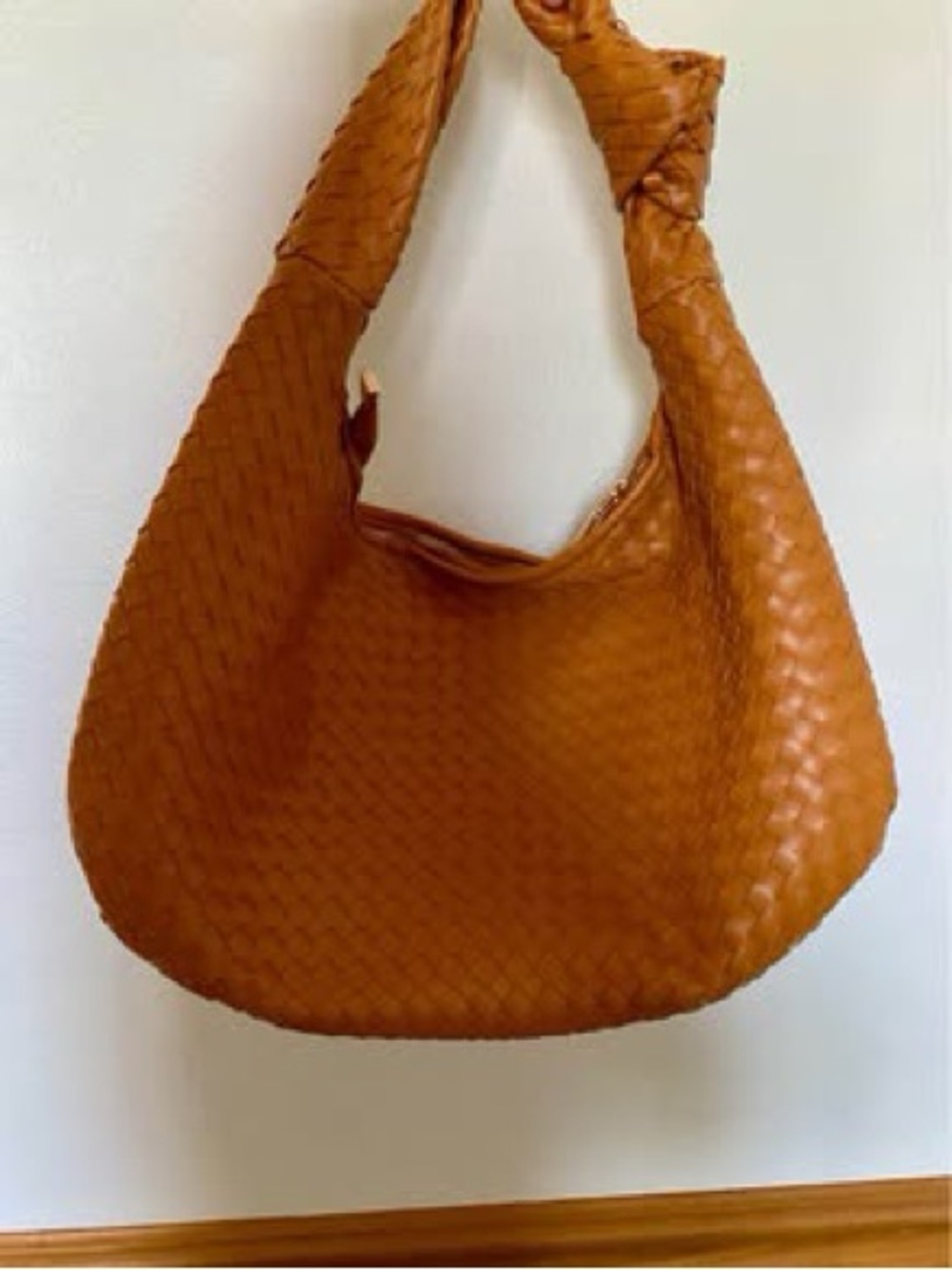 Melie Bianco Woven Hobo Bag in Tan